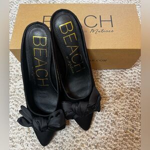NWT BEACH By Matisse Bow Kitten Heel Mules size 8